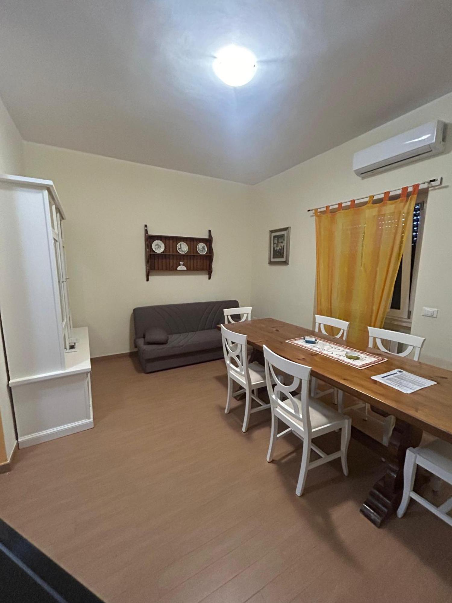 La Casina Di Karol Apartamento Ronciglione  Exterior foto